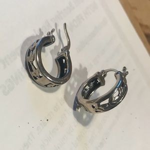 New price ! ❤️S.S. Pierced earrings